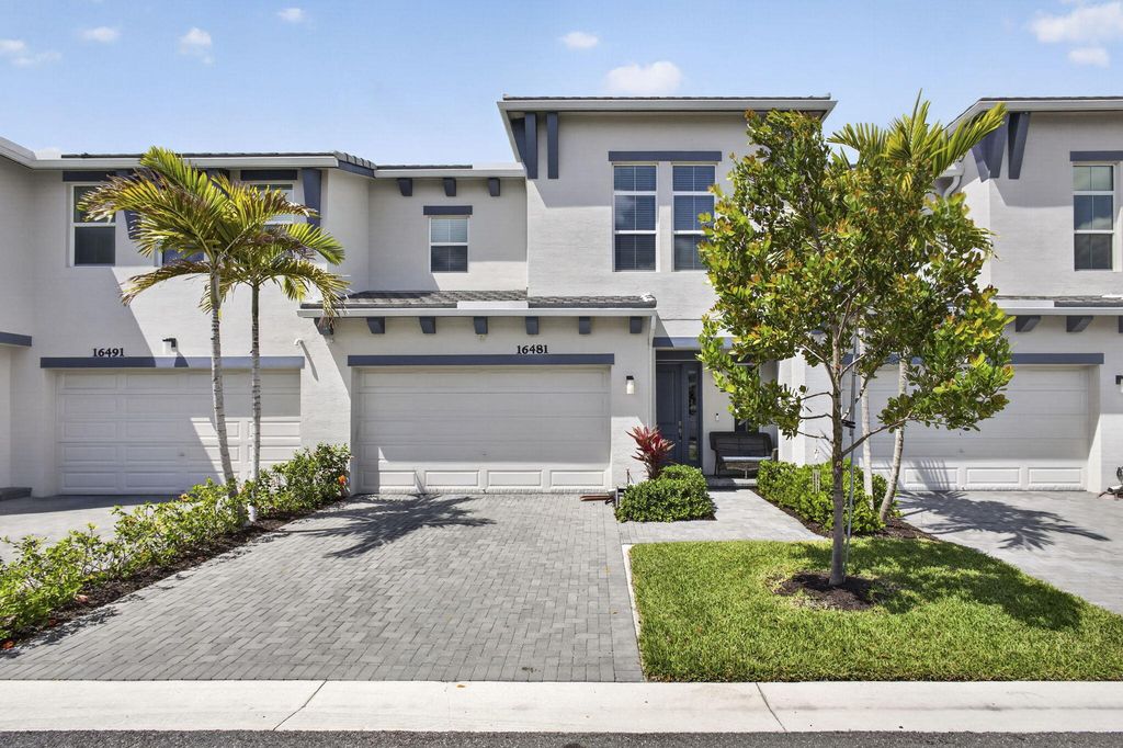 16481 Millenium Court, Westlake, FL 33470