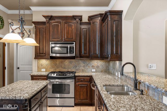500 Dogwood South Lane, Haughton, LA 71037