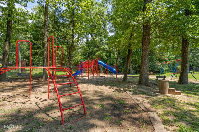 500 Dogwood South Lane, Haughton, LA 71037