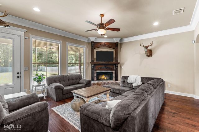 500 Dogwood South Lane, Haughton, LA 71037