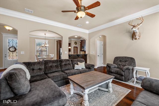 500 Dogwood South Lane, Haughton, LA 71037