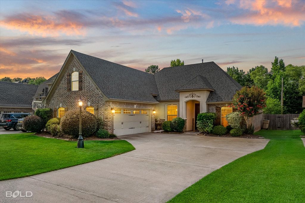 500 Dogwood South Lane, Haughton, LA 71037