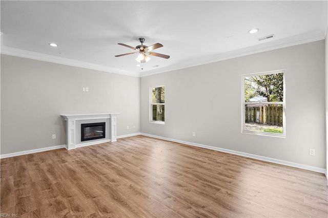 169 Swanson RD, Norfolk, VA 23503