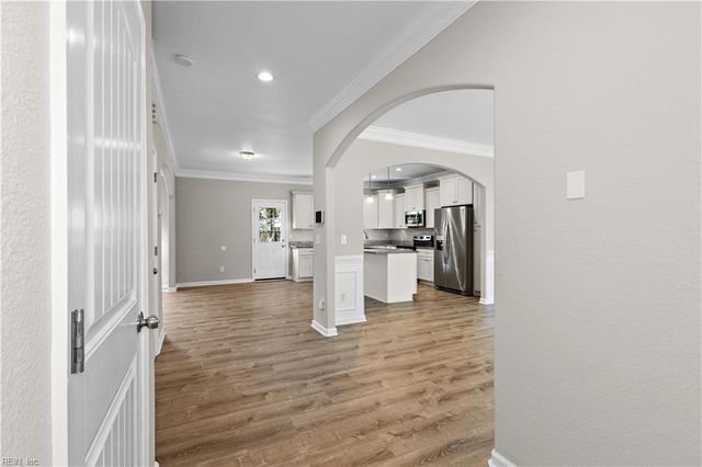 169 Swanson RD, Norfolk, VA 23503