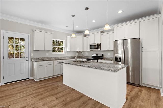 169 Swanson RD, Norfolk, VA 23503