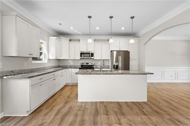 169 Swanson RD, Norfolk, VA 23503