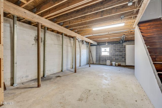 2269 Valleydale Road, Mosheim, TN 37818