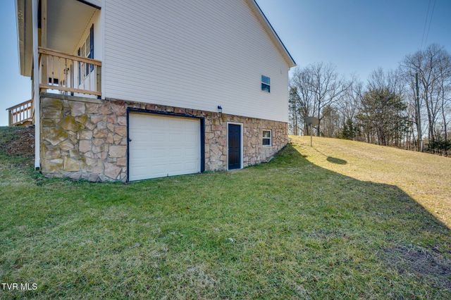 2269 Valleydale Road, Mosheim, TN 37818