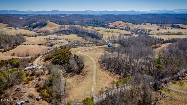 2269 Valleydale Road, Mosheim, TN 37818