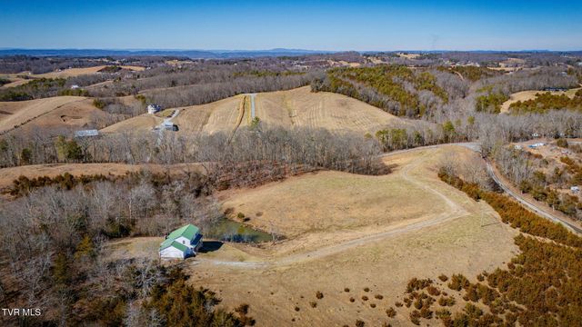2269 Valleydale Road, Mosheim, TN 37818