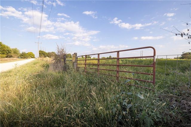 E 291st Street, Harrisonville, MO 64701