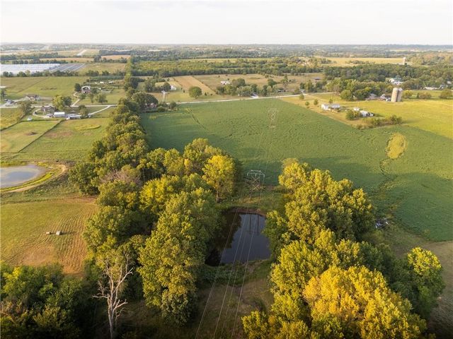 E 291st Street, Harrisonville, MO 64701