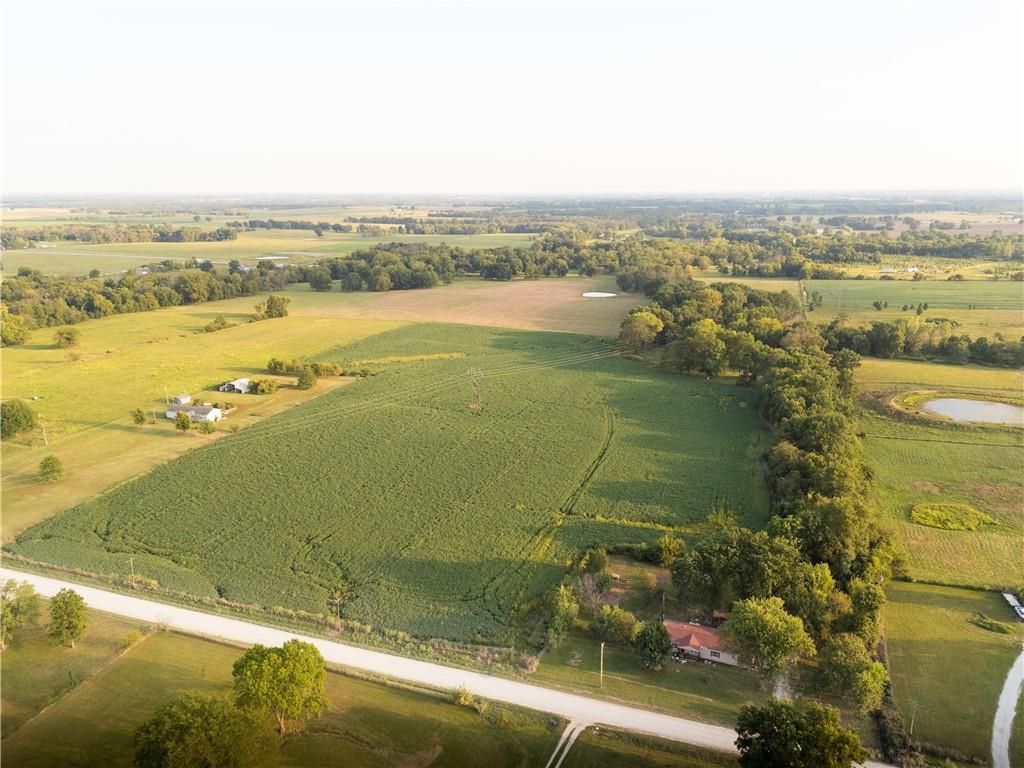 E 291st Street, Harrisonville, MO 64701