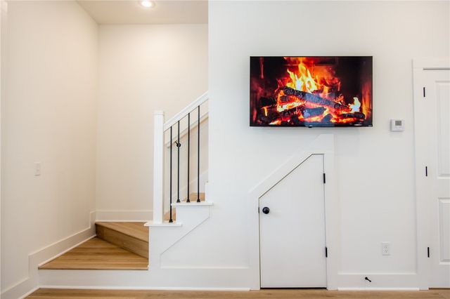 650 W Price Avenue, Springdale, AR 72764