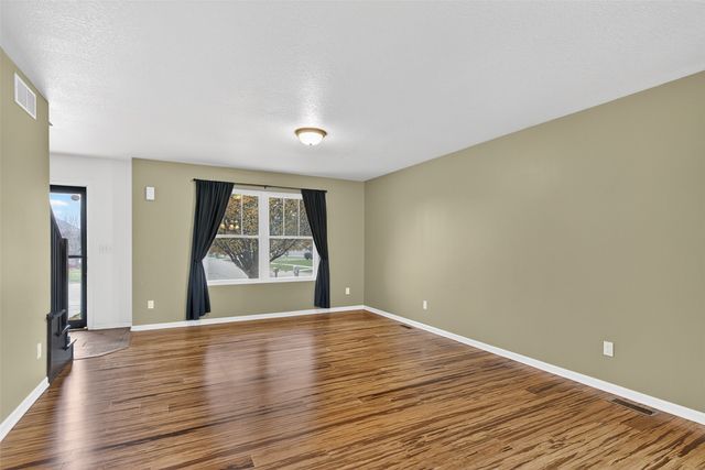 3612 NW 13th Street, Ankeny, IA 50023