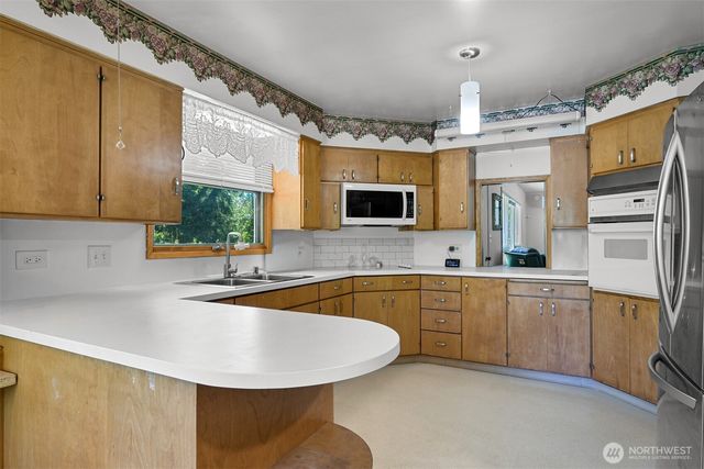 3138 Alderwood, Bellingham, WA 98229