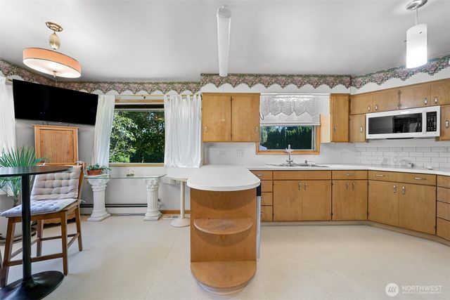 3138 Alderwood, Bellingham, WA 98229