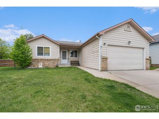2250 W 44th St, Loveland, CO 80538