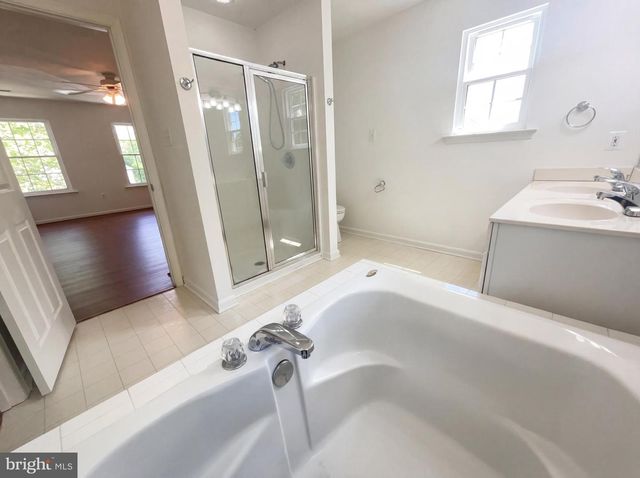 2322 ASHFORD LN, Waldorf, MD 20603