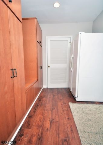 11 Devonald Dr, Bethlehem Twp., NJ 08802