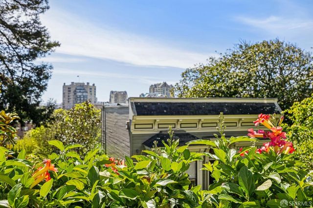 2115 Bush Street, San Francisco, CA 94115