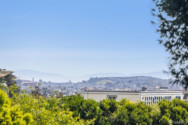 2115 Bush Street, San Francisco, CA 94115