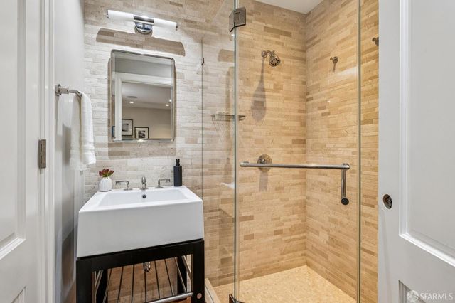 2115 Bush Street, San Francisco, CA 94115