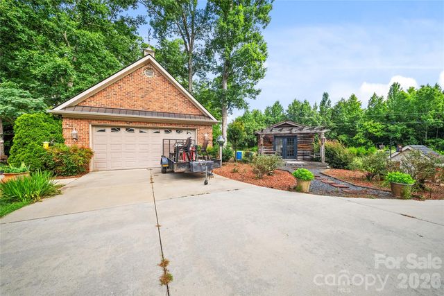 36079 Ridge Street, Albemarle, NC 28001