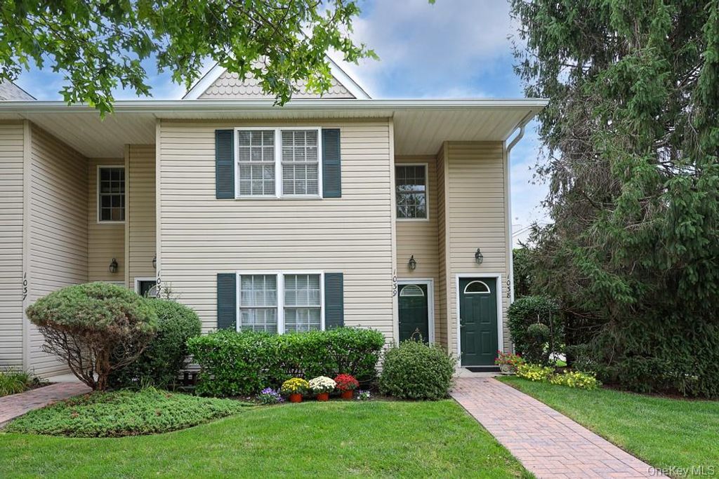 1039 Savoy Drive, Melville, NY 11747 — exterior