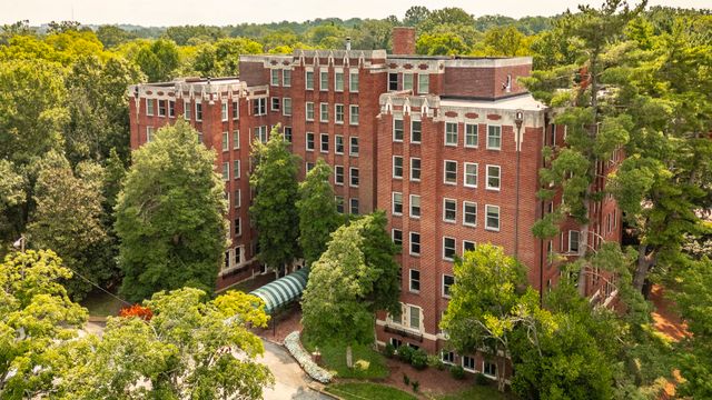 4225 Harding Pike Apt 502, Nashville, TN 37205