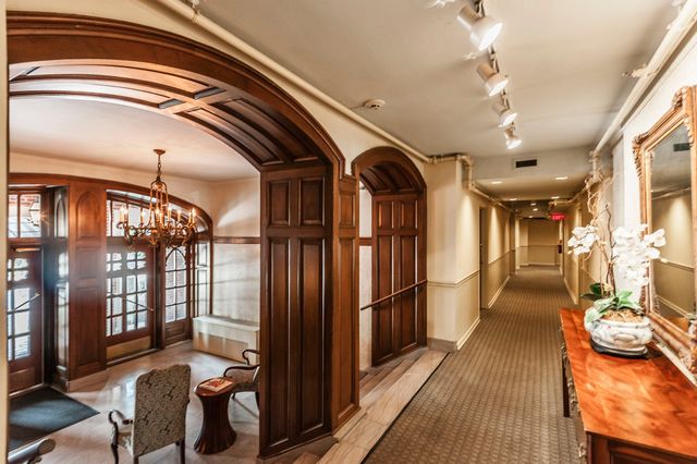4225 Harding Pike Apt 502, Nashville, TN 37205