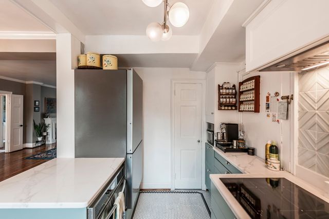 4225 Harding Pike Apt 502, Nashville, TN 37205