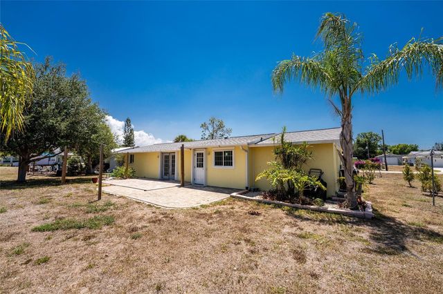 650 LEACH STREET, Englewood, FL 34223