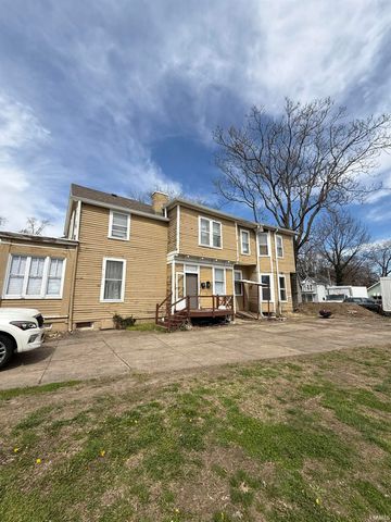 1414 SE First Street, Evansville, IN 47713