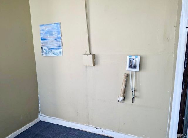 1414 SE First Street, Evansville, IN 47713