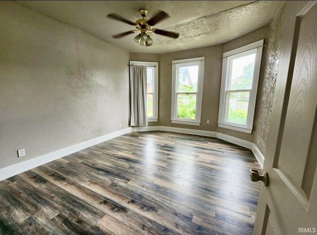 1414 SE First Street, Evansville, IN 47713