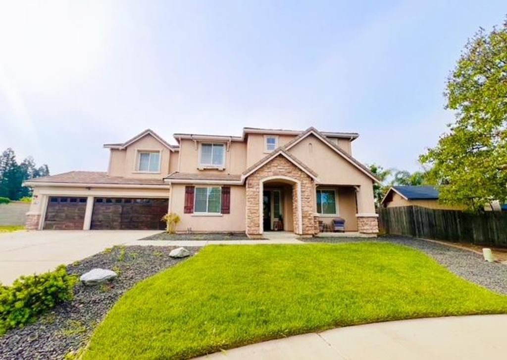 1095 Taggart Ct, Galt, CA 95632