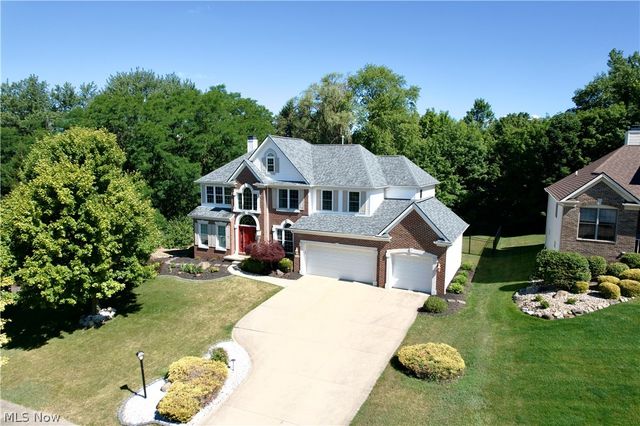 9336 W Hampton Drive, North Royalton, OH 44133