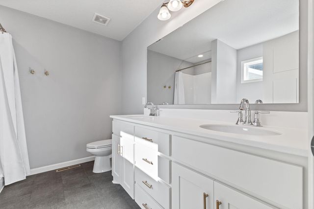 15216 Tiger Street NW, Anoka, MN 55303