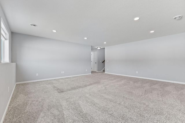 15216 Tiger Street NW, Anoka, MN 55303