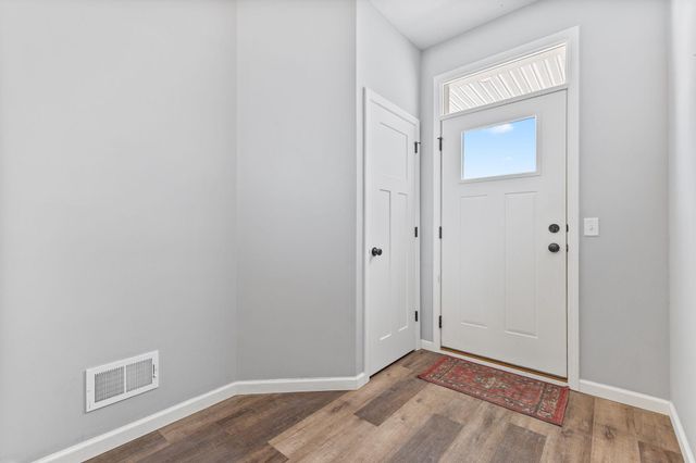 15216 Tiger Street NW, Anoka, MN 55303