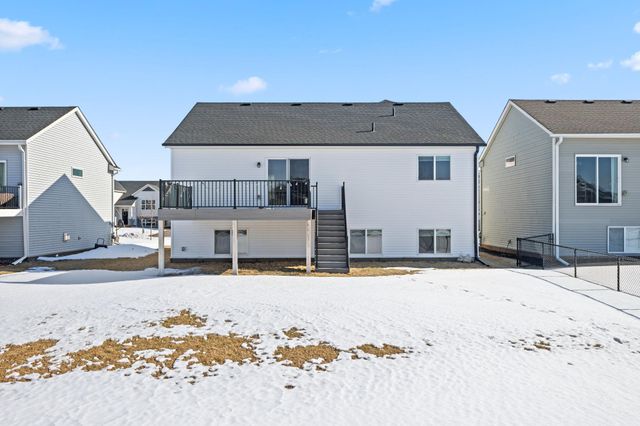 15216 Tiger Street NW, Anoka, MN 55303