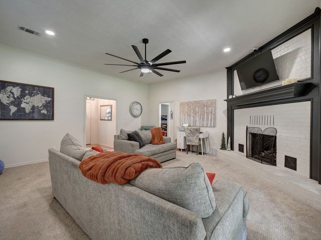 204 Boulder Ridger Cir, Texarkana, AR 71854