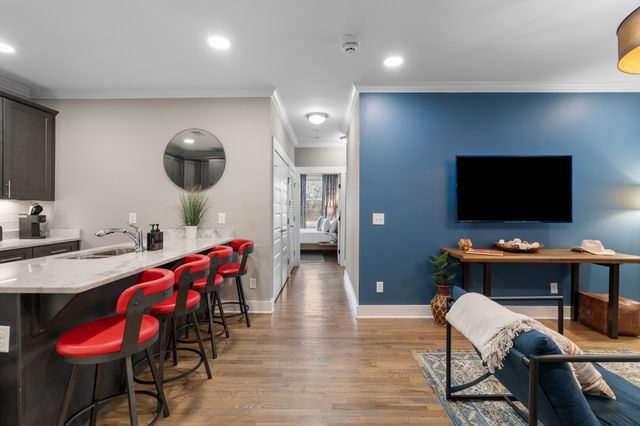 959 44th Ave, N, Nashville, TN 37209