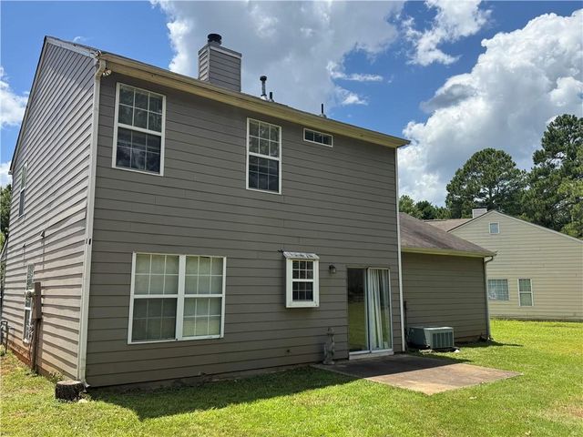 2485 Hampshire Cove, Conyers, GA 30013