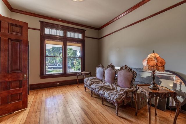 908 W FREDERICK Ave, Spokane, WA 99205