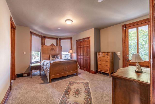 908 W FREDERICK Ave, Spokane, WA 99205