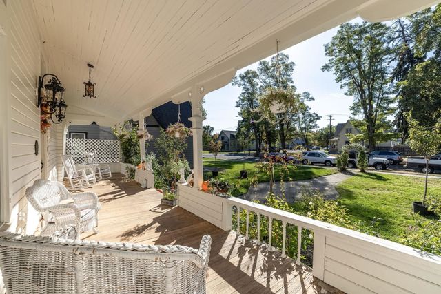 908 W FREDERICK Ave, Spokane, WA 99205