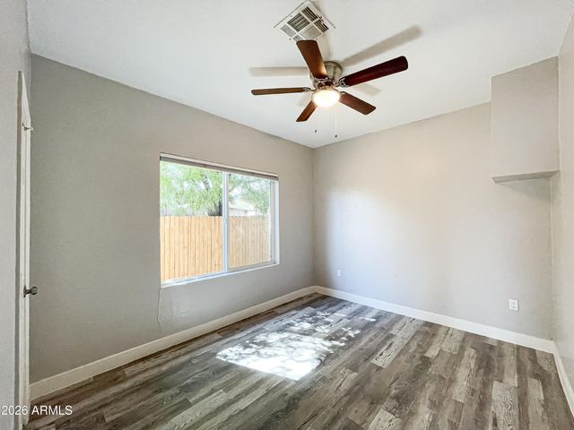 1936 E YALE Street, Phoenix, AZ 85006