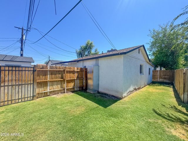 1936 E YALE Street, Phoenix, AZ 85006